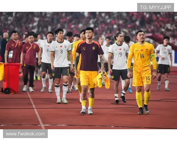 国足亚洲杯再创佳绩全场鏖战逆转取胜点燃球迷激情 国足亚洲杯再创佳绩全场鏖战逆转取胜点燃球迷激情