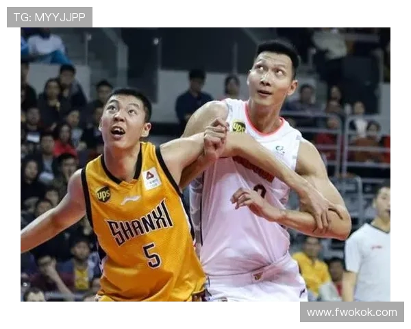 广东宏远强势出击对阵劲敌争夺总冠军宝座全力以赴迎接挑战 广东宏远强势出击对阵劲敌争夺总冠军宝座全力以赴迎接挑战