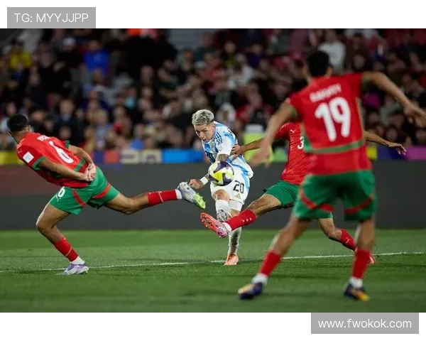 贝利传奇人生全面解读从足球天才到世界体育精神象征 贝利传奇人生全面解读从足球天才到世界体育精神象征